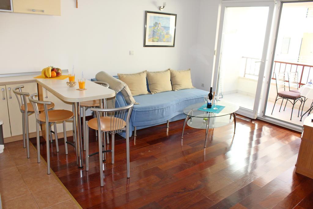 Apartament Beachfront